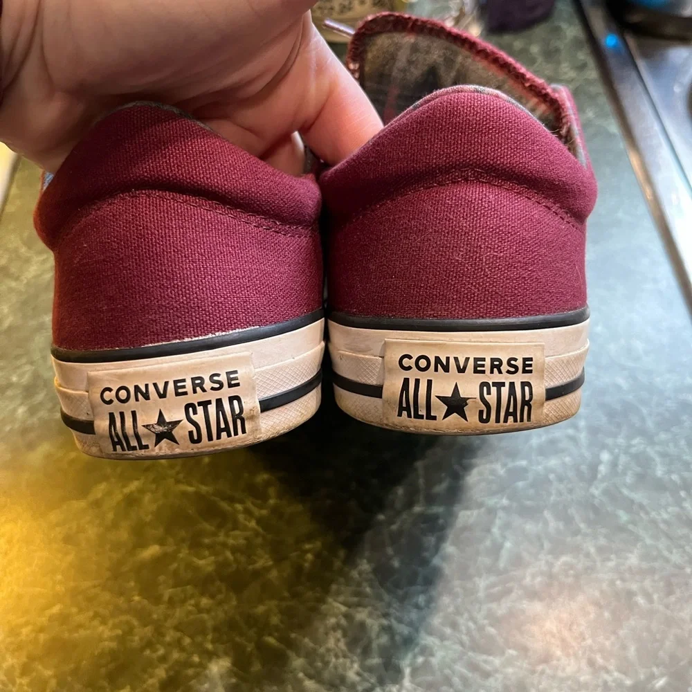 Converse Women’s Madison All Star Sneakers in Burgundy - Picture 3 of 6